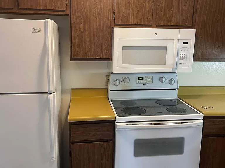 705 Lincoln Ave #5 — Photo 13
