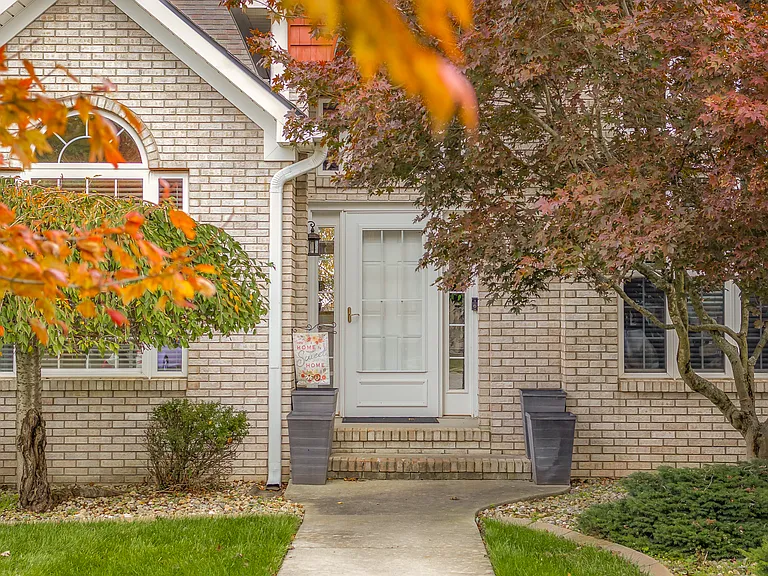 4377 Westminster Pl — Photo 5