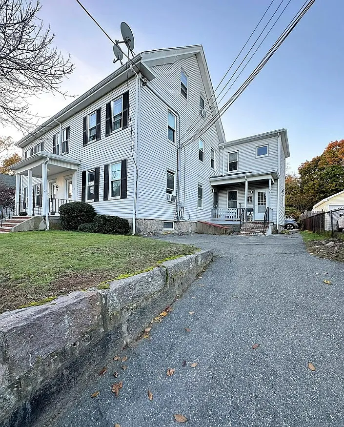1 bed, 550 sqft, $1,850 — Photo 1