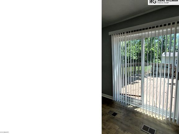 5th image of 2050 Clyde Park Ave SW