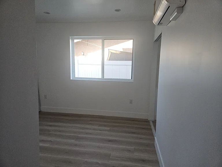 3209 W 18th St #4 — Photo 22