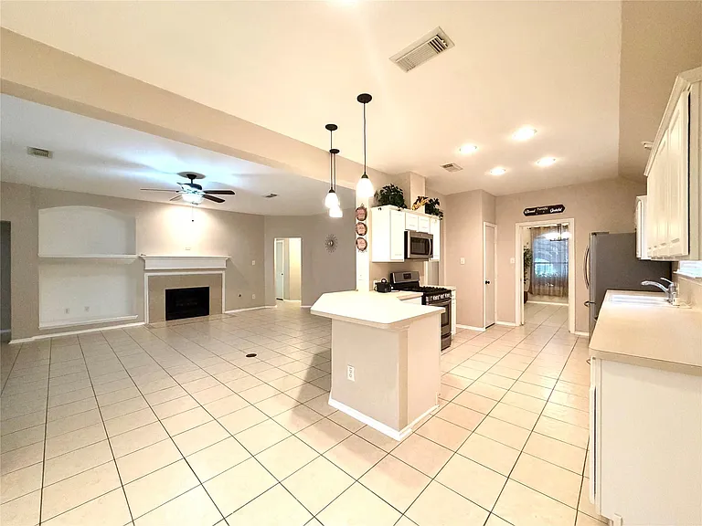 16606 Cold Harbor Ln — Photo 7