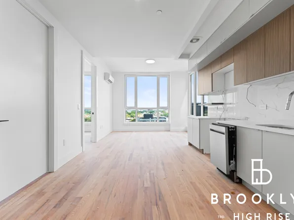 2667 Fulton Street image 1 of 18
