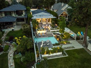 4110 Lakeshore Rd, Kelowna, BC V1W 1V6