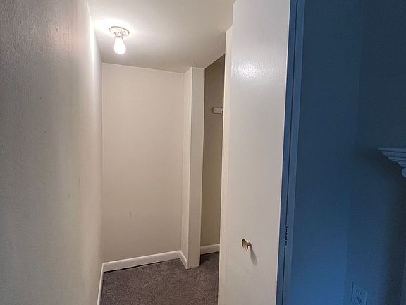 5th image of 311 S 13th St APT 304
