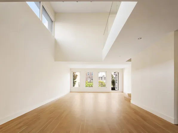 107 Union Street image 4 of 17