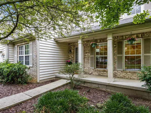 2279 Seton Dr, Lewis Center, OH 43035