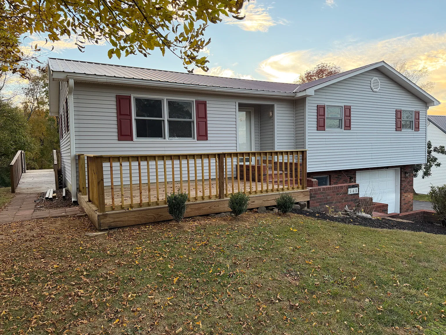 3 bed, 1750 sqft, $1,300 — Photo 2