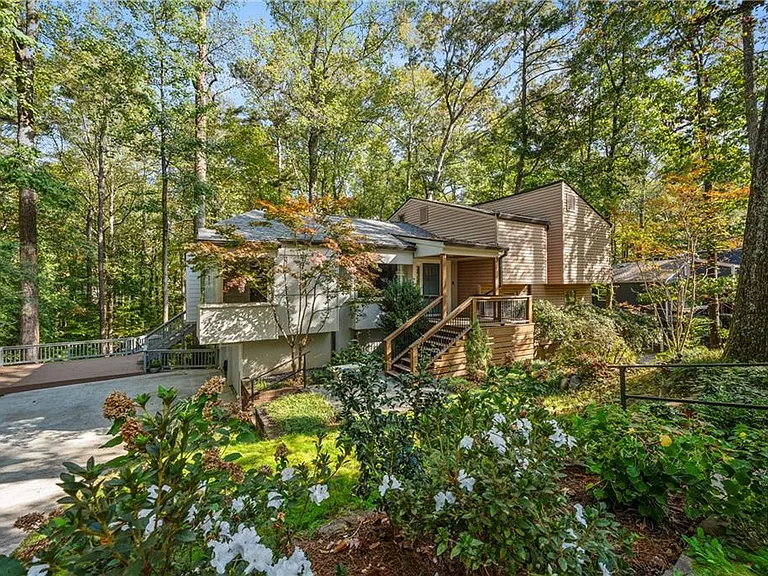 3467 Shawnee Trl SE — Photo 40