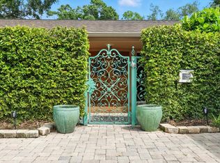 425 Ponce De Leon Blvd, Belleair, FL 33756