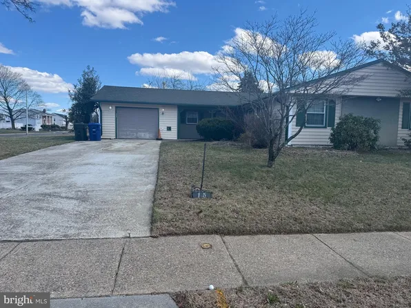 15 Toledo Ln, Willingboro, NJ 08046