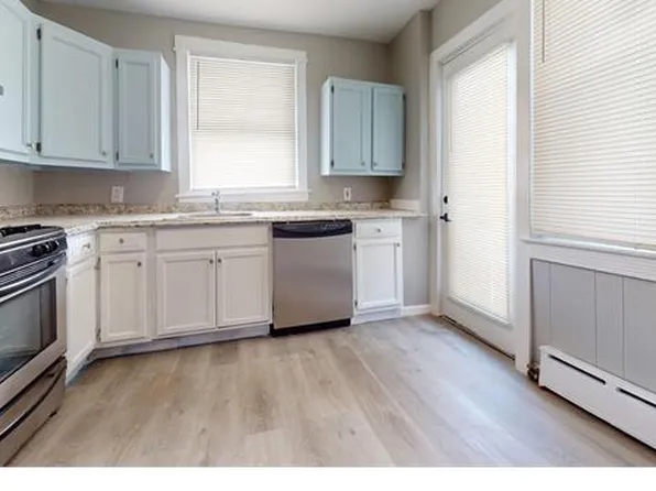 705 Edgemore Rd, Philadelphia, PA 19151