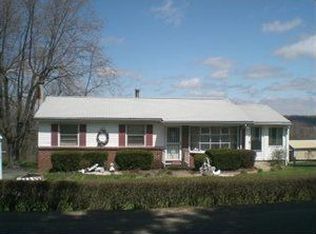 46 Wansack Rd, West Middlesex, PA 16159