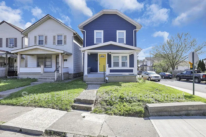 2 bed, 1.0 bath, 1022 sqft, $1,250 — Photo 1