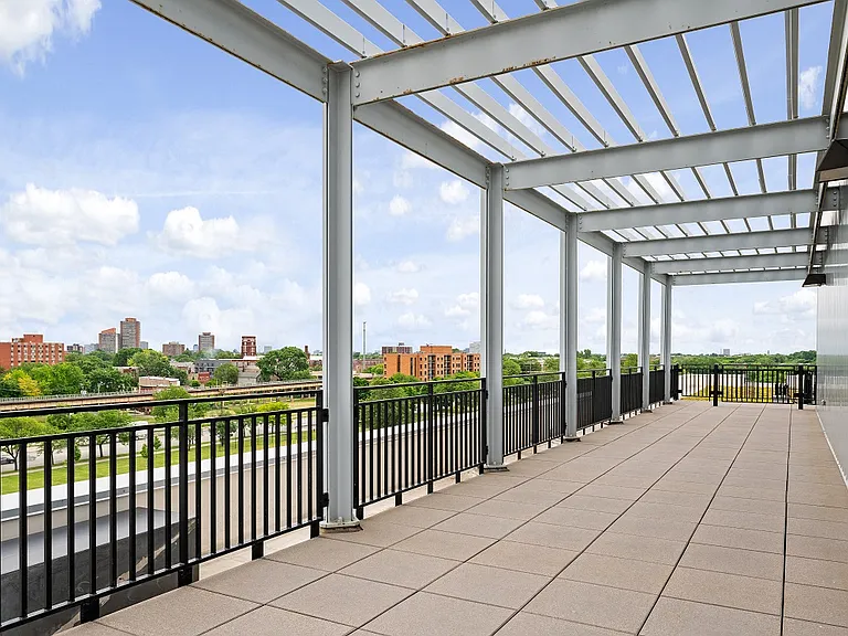 Park Boulevard 2B — Photo 17