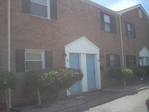 1st image of 1107 E Ocean View Ave APT 4