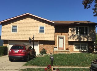 4652 White Oak Ln, Decatur, IL 62521