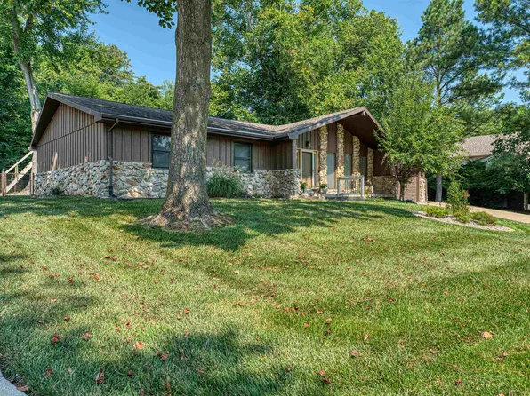 5199 Kenwood Dr, Newburgh, IN 47630