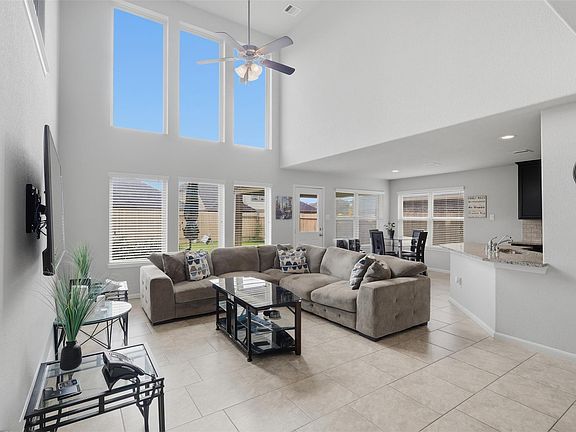 2nd image of 12535 W Hillock Ln