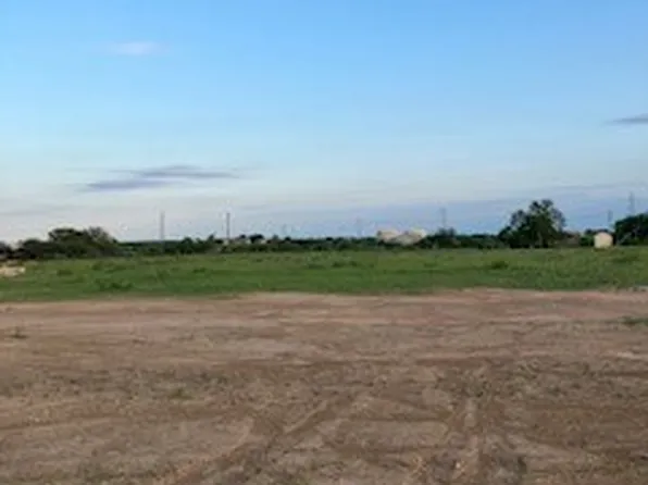 3042 Ridge Pl, Seguin, TX 78155