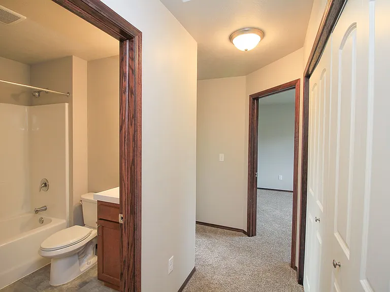 Tanner Court Estates -3 bed units townhouses in Tea, SD! — Photo 66