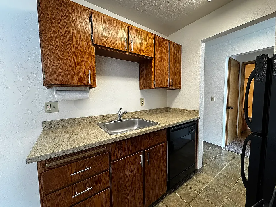 Kitchen with dishwasher