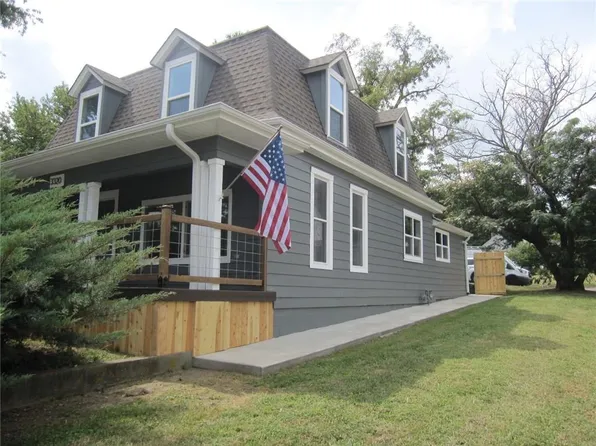 3320 Saint Joseph Ave, Saint Joseph, MO 64505
