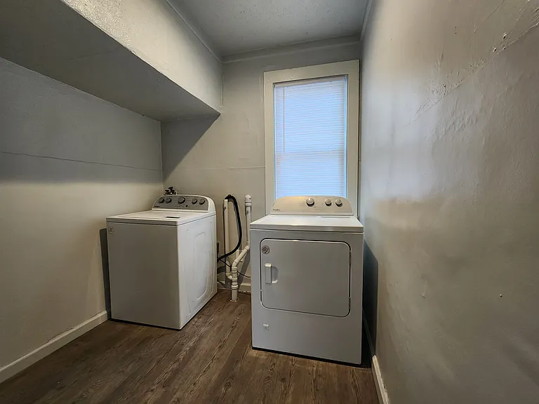 3415 Roehl Ave #1 — Photo 12