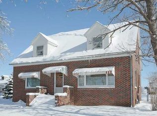 1101 Morgan Bridge Rd SW, Cedar Rapids, IA 52404