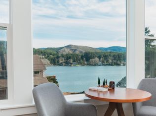 1495 NE Lake Dr, Lincoln City, OR 97367