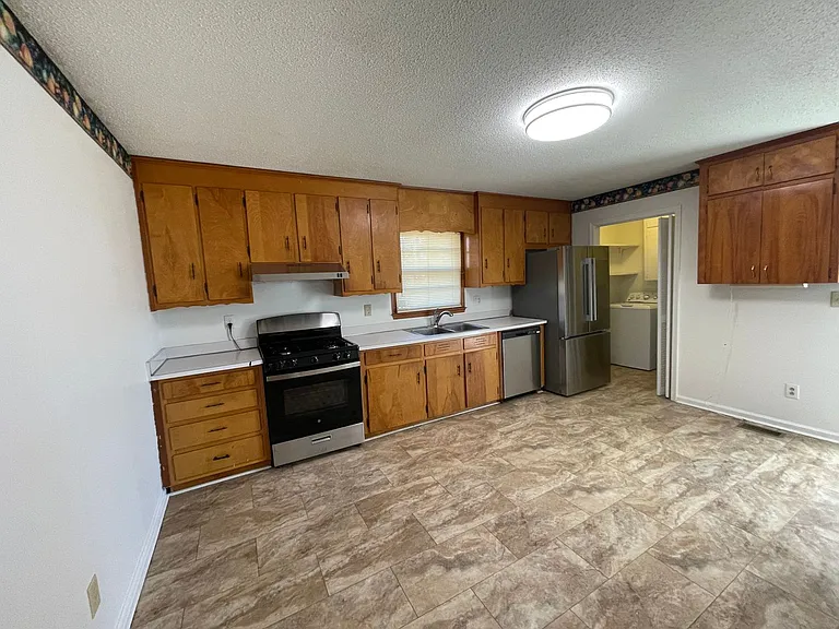 109 Jackson Rd — Photo 6