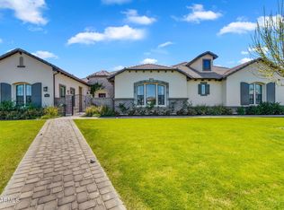 4037 E Minton Cir, Mesa, AZ 85215