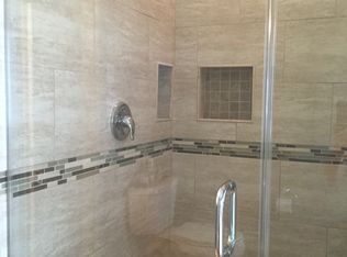 19 Lexington Ct, Mount Laurel, NJ 08054