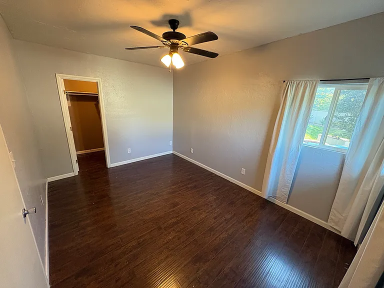 6724 Western Ave — Photo 9