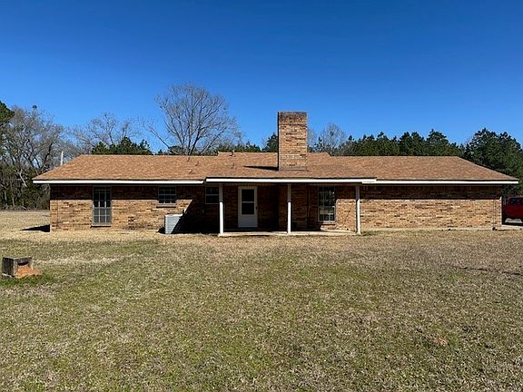 2nd image of 1303 Young Rd