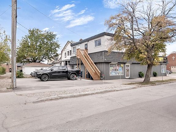 2nd image of 2187 Howard Ave