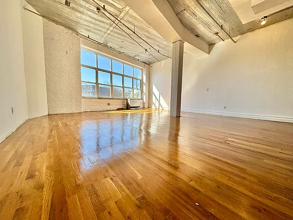 3rd image of 260 Moore St APT 205