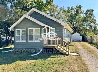 3205 E Court Ave, Des Moines, IA 50317