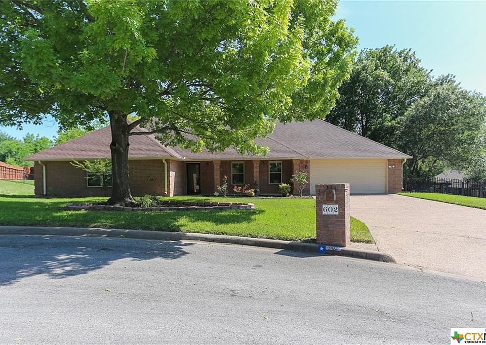 1st image of 602 Dingo Cir