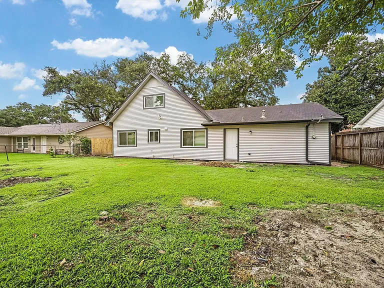 4114 Hill Oak Dr — Photo 9