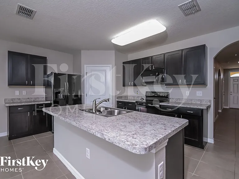 3207 Pemberly Park Dr — Photo 4