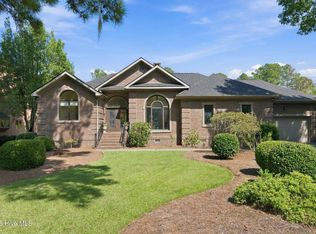 2402 Turtle Bay Dr, New Bern, NC 28562