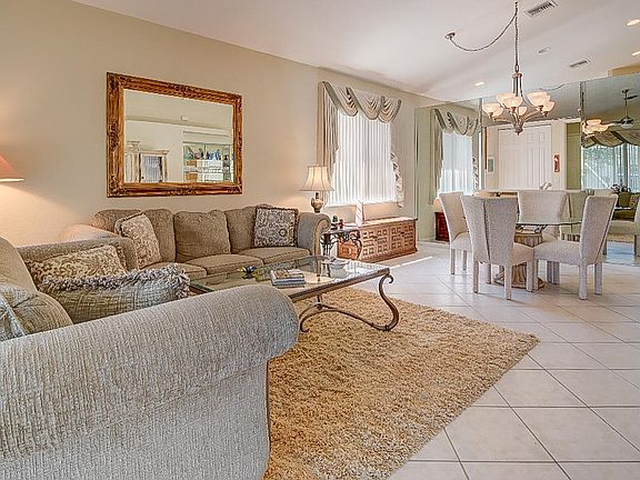 5th image of 8209 Brindisi Ln