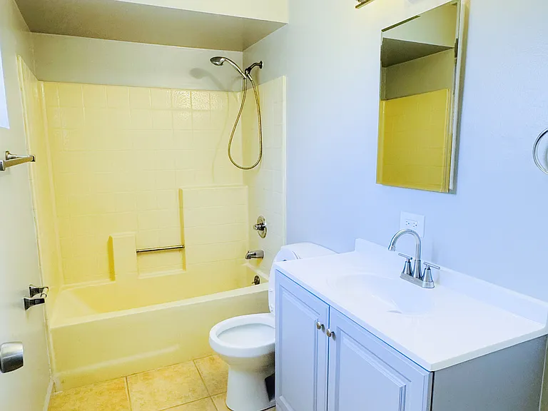 9636 Helena Ave — Photo 9
