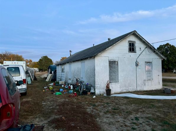 501 E Woodland Ave, Plainview, NE 68769