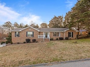 1219 King Arthur Rd, Chattanooga, TN 37421