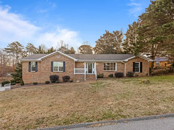 1219 King Arthur Rd, Chattanooga, TN 37421