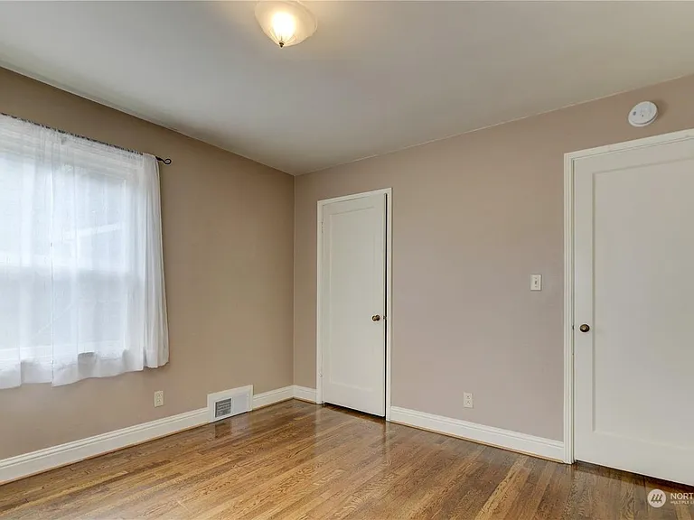 2113 Adams St SE #A — Photo 14