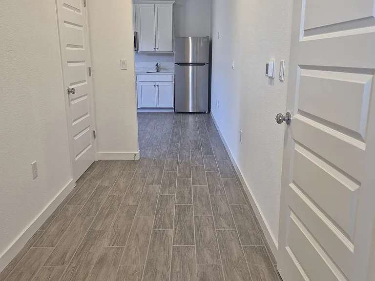 10953 Anchor Port Ln #2 — Photo 3