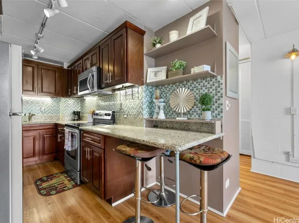2015 Wilder Ave APT 3G, Honolulu, HI 96822